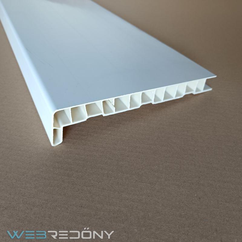 Fehér színű műanyag ablakpárkány Fehér színű műanyag ablakpárkány