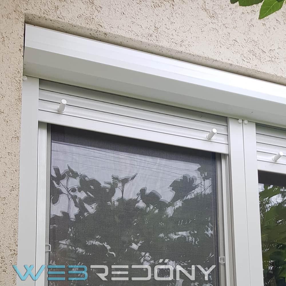 Hagyományos műanyag redőny fehér Hagyományos műanyag redőny fehér