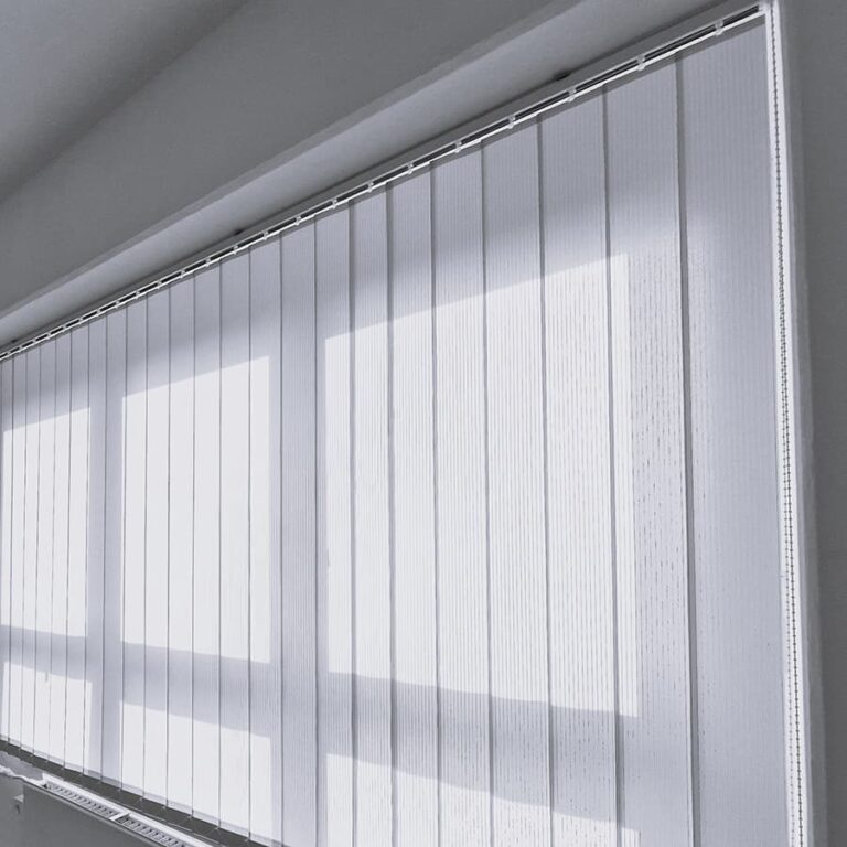 Szalagfüggöny - az elegáns árnyékoló